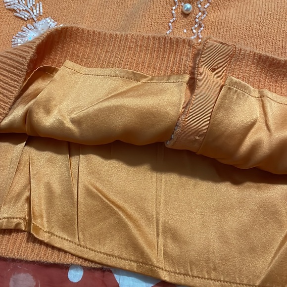 Vintage Banana Republic Beaded Cardigan with Silk Lining - Large - Picture 6 of 7